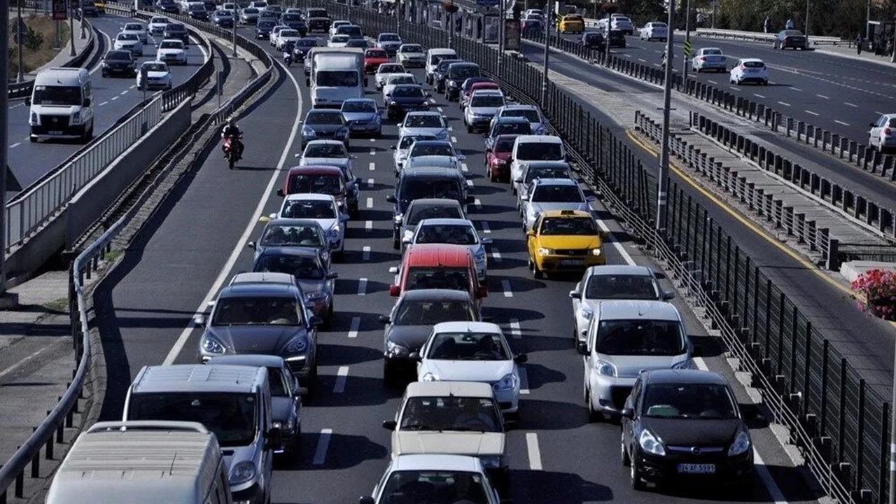 İkinci el otomobilde rüzgar tersine döndü: 150 bin TL'lik düşüş