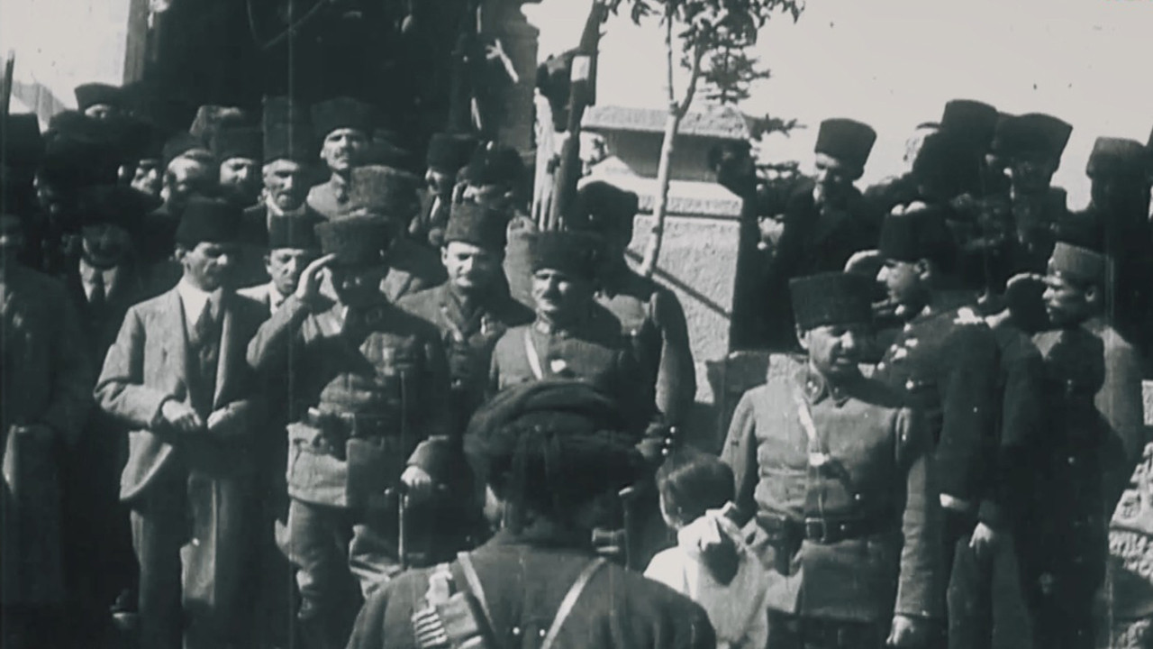 Büyük zaferin yıl dönümünde Atatürk'ün yeni görüntüleri paylaşıldı