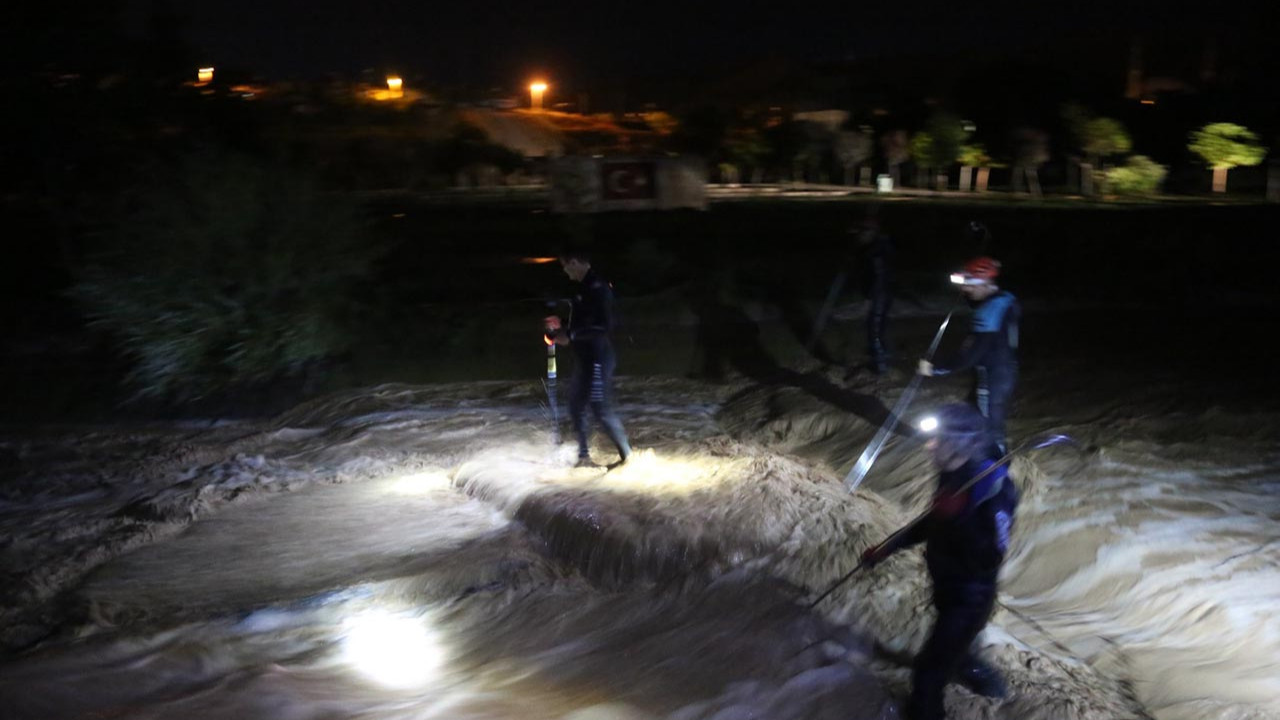 Nevşehir ve Aksaray'da sel felaketi: 3 kişi hayatını kaybetti, 1 bebek kayıp