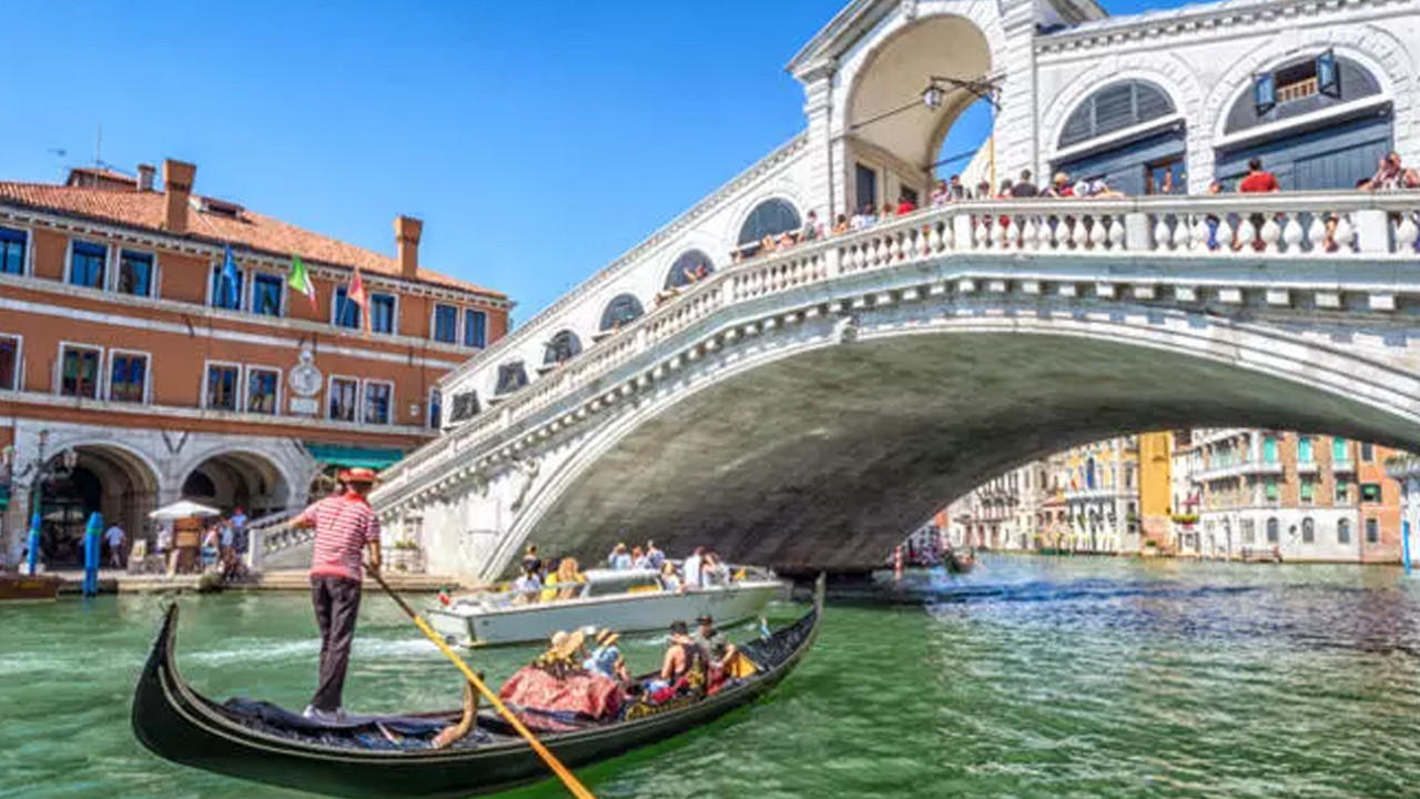 Venedik'ten turizmin tahribatına ''paralı'' önlem