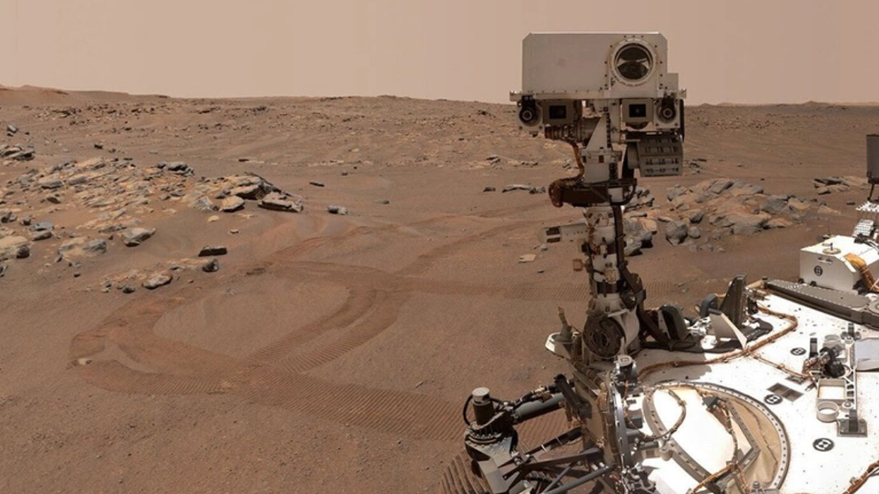 NASA Mars'ta oksijen üretmeyi başardı