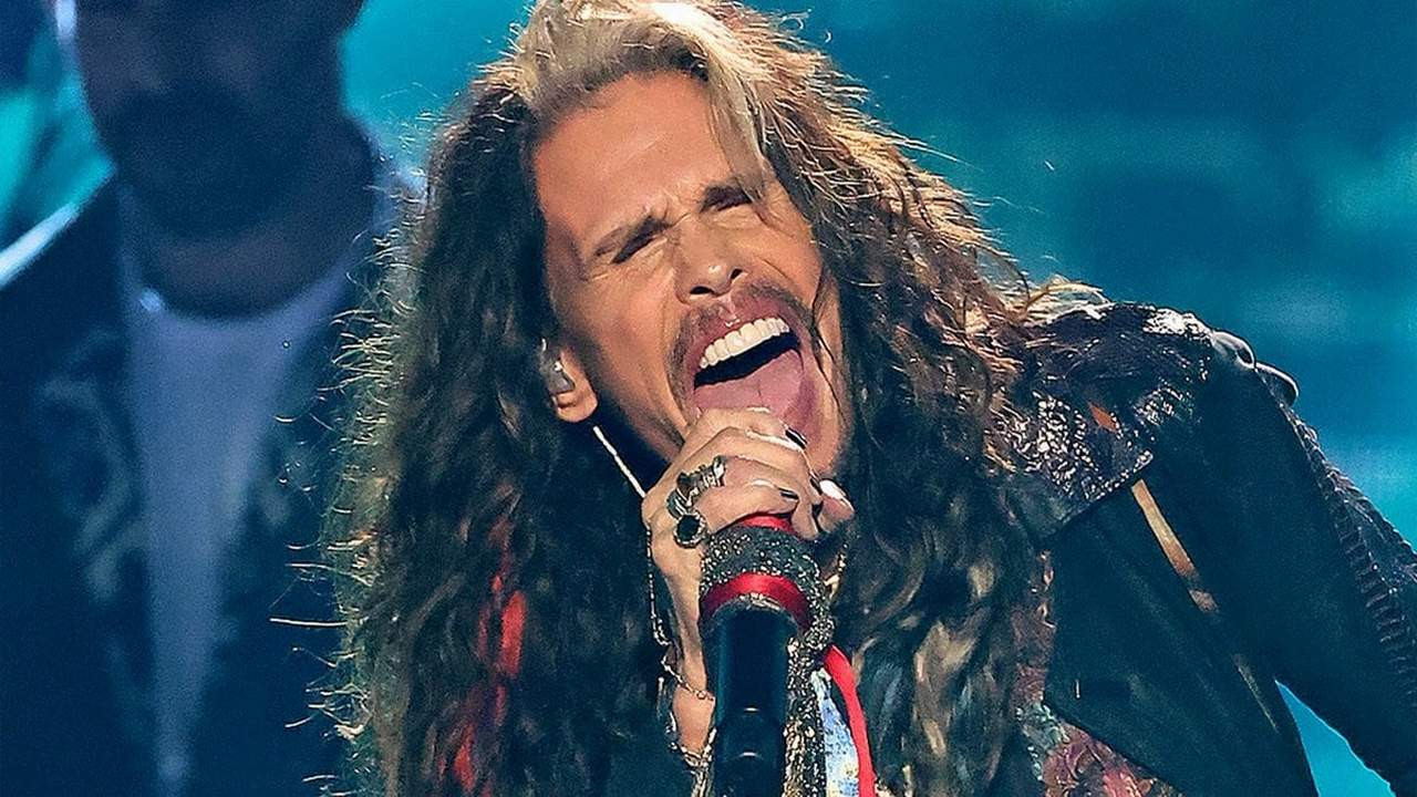 Ünlü şarkıcı rahatsızlandı, 6 konser birden iptal edildi