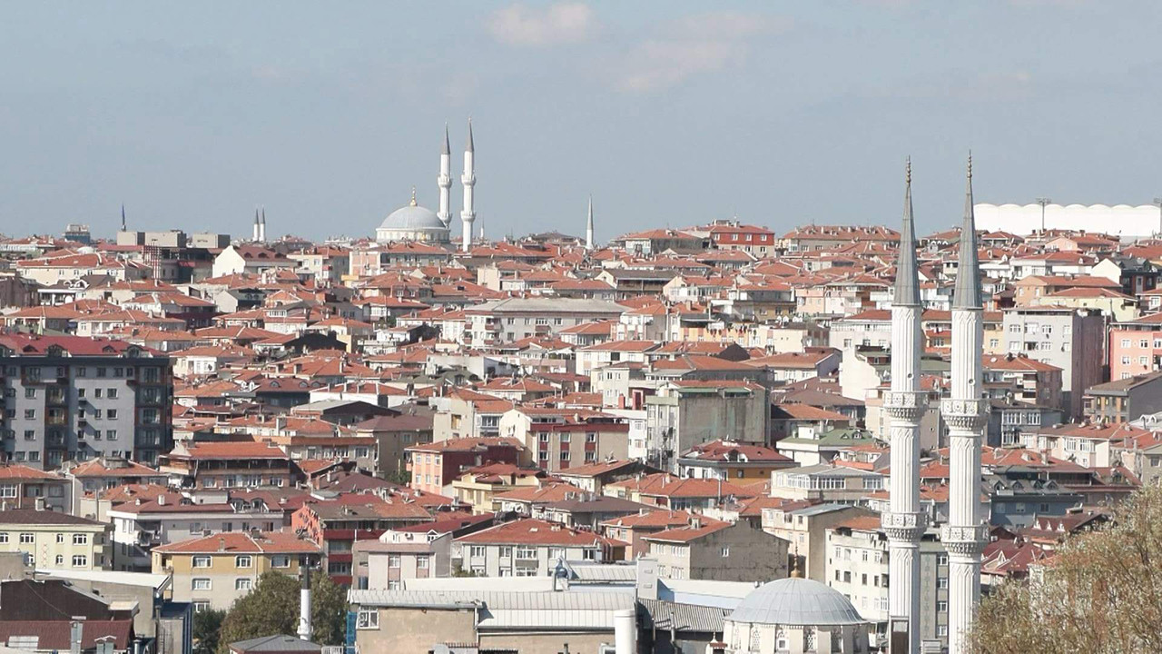 İstanbul'un zemin sıvılaşması alarmı veren 15 ilçesi açıklandı