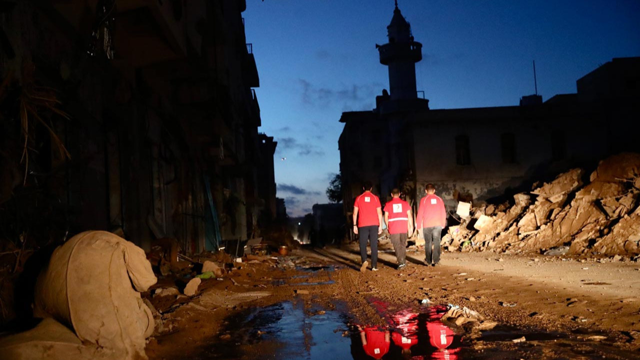 Türk Kızılay'dan felaketi yaşayan Libya'ya yardım eli