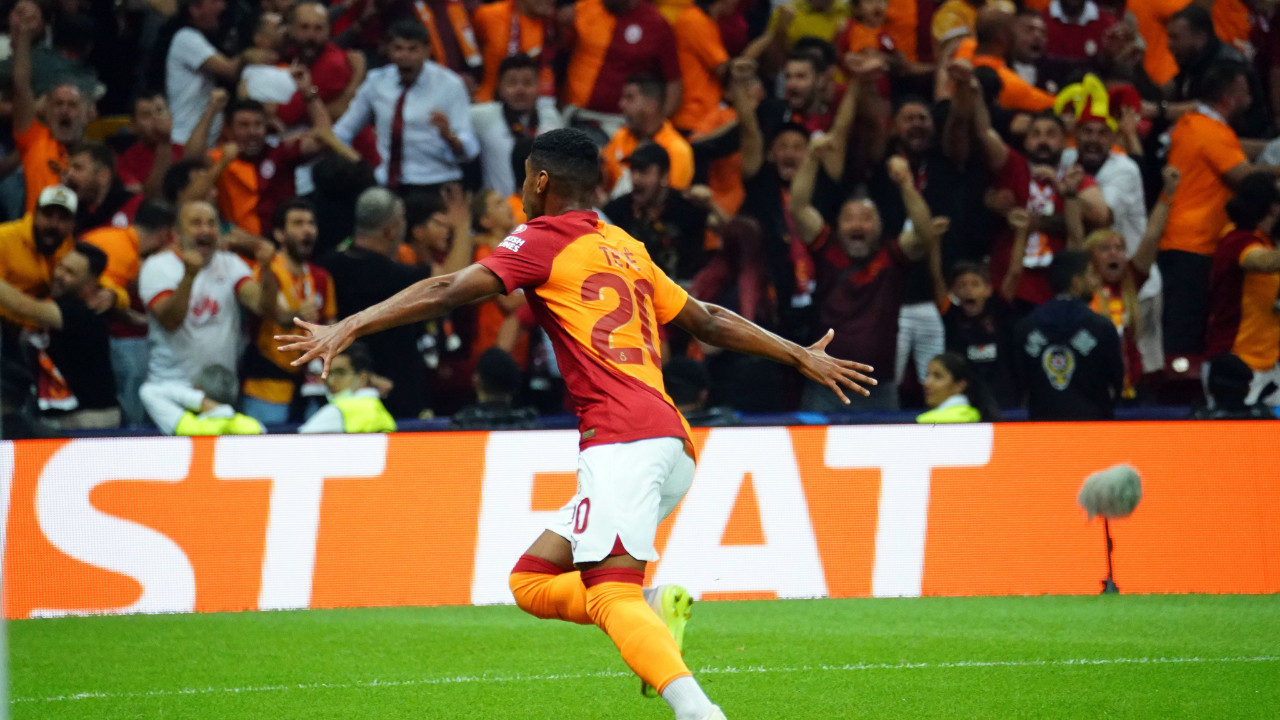 Galatasaray'ın yıldızı, Şampiyonlar Ligi'nde haftanın 11'e seçildi