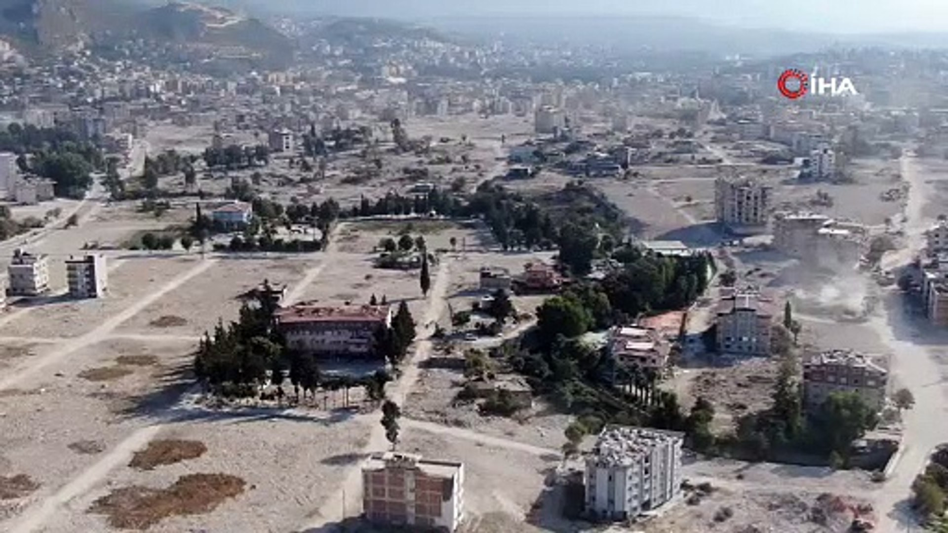 Enkaz kent Hatay'ın son hali havadan görüntülendi