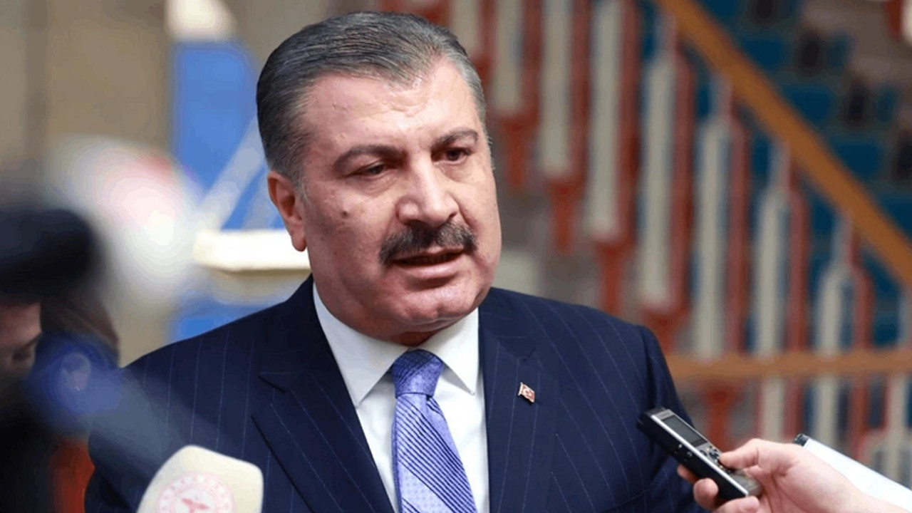 Bakan Koca: Aşı baskısına boyun eğmeyeceğiz