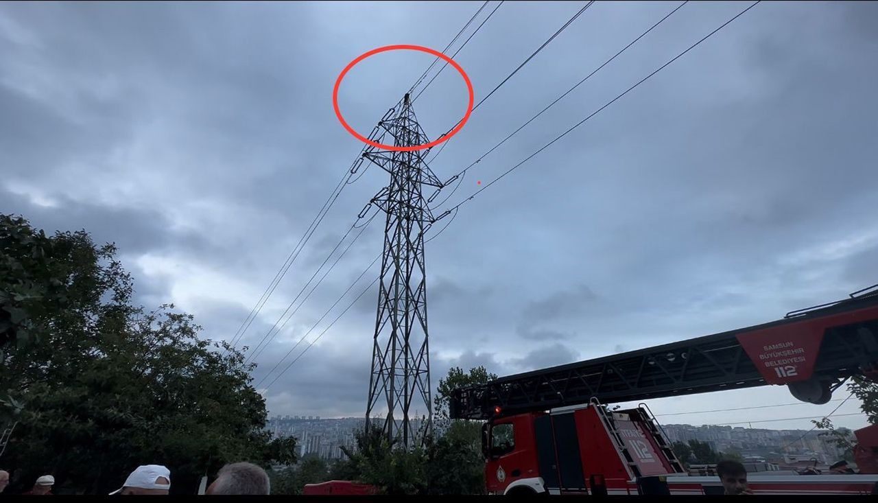 Genç kızı yüksek gerilim hattının tepesine çıkartan sebep şaşırttı