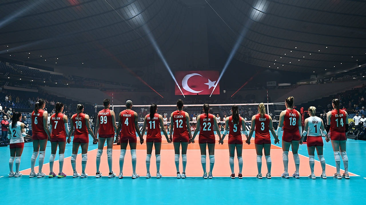 Profesörün Filenin Sultanları ve Filenin Efeleri için yorumu tepki çekti