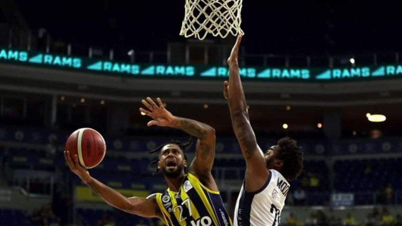 Fenerbahçe Beko farkla başladı