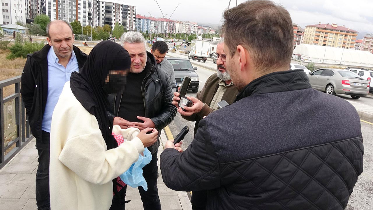 Polis kimlik sordu, ''mahrem'' diye göstermedi