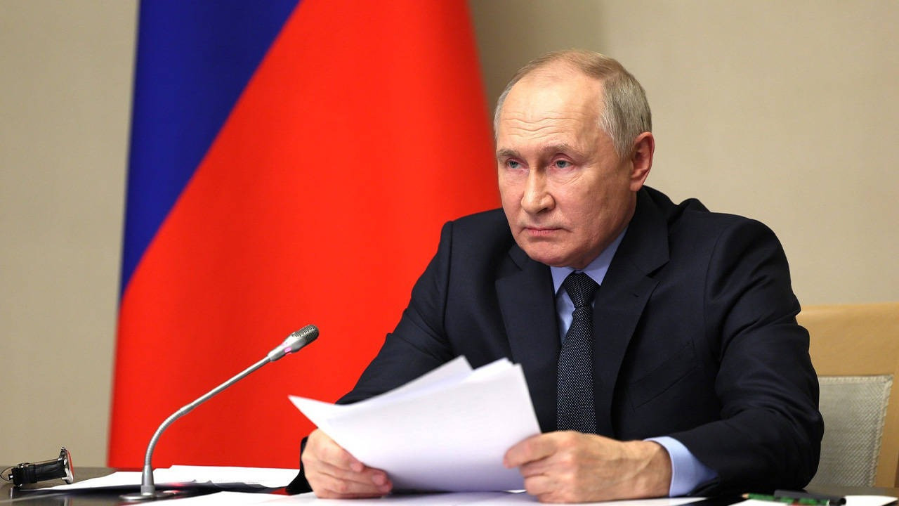 Putin: Geri dönüşü olmayan değişimler yaşanıyor