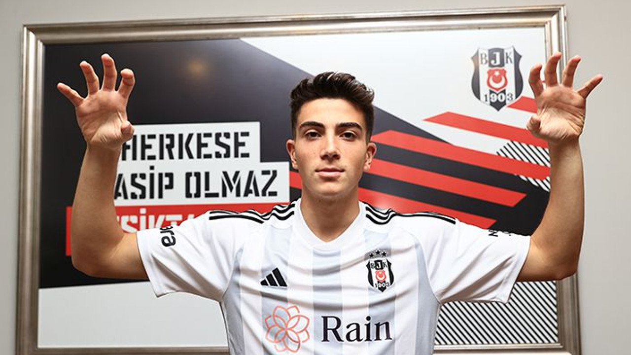 Beşiktaş, genç futbolcuyla sözleşme imzaladı