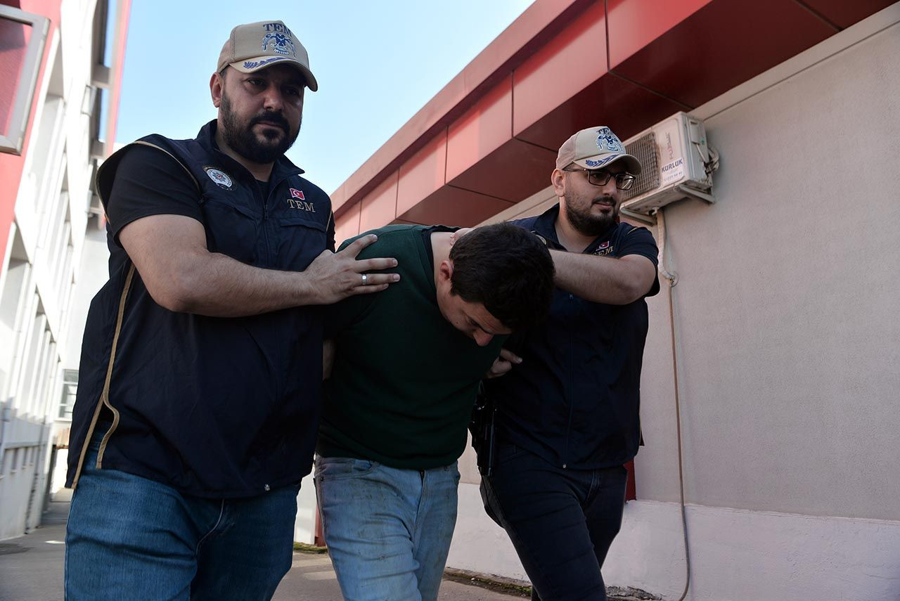 15 Temmuz'da Atatürk Havalimanı'nı kapatan darbeci yakalandı