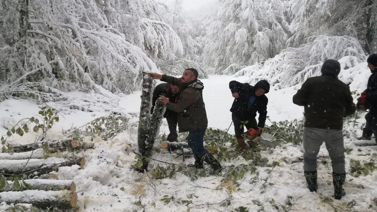 Bolu'da karda mahsur kalan vatandaşlar böyle kurtarıldı
