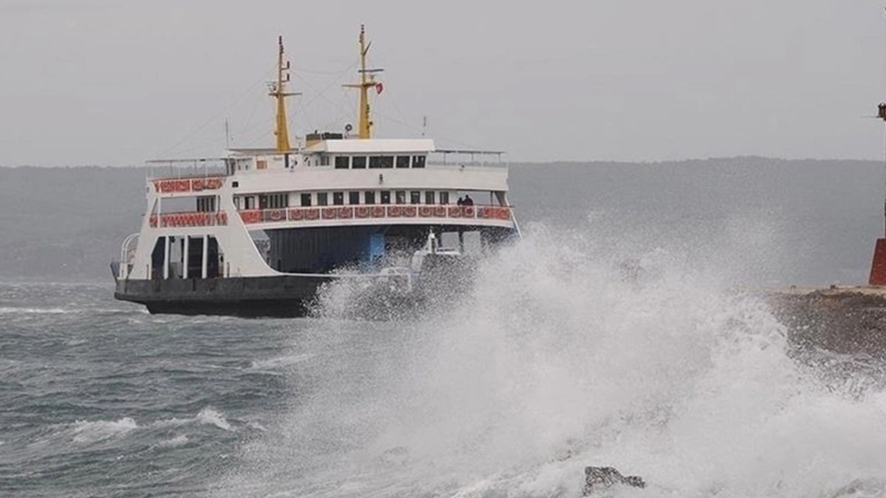 Çanakkale Boğazı gemi geçişlerine açıldı