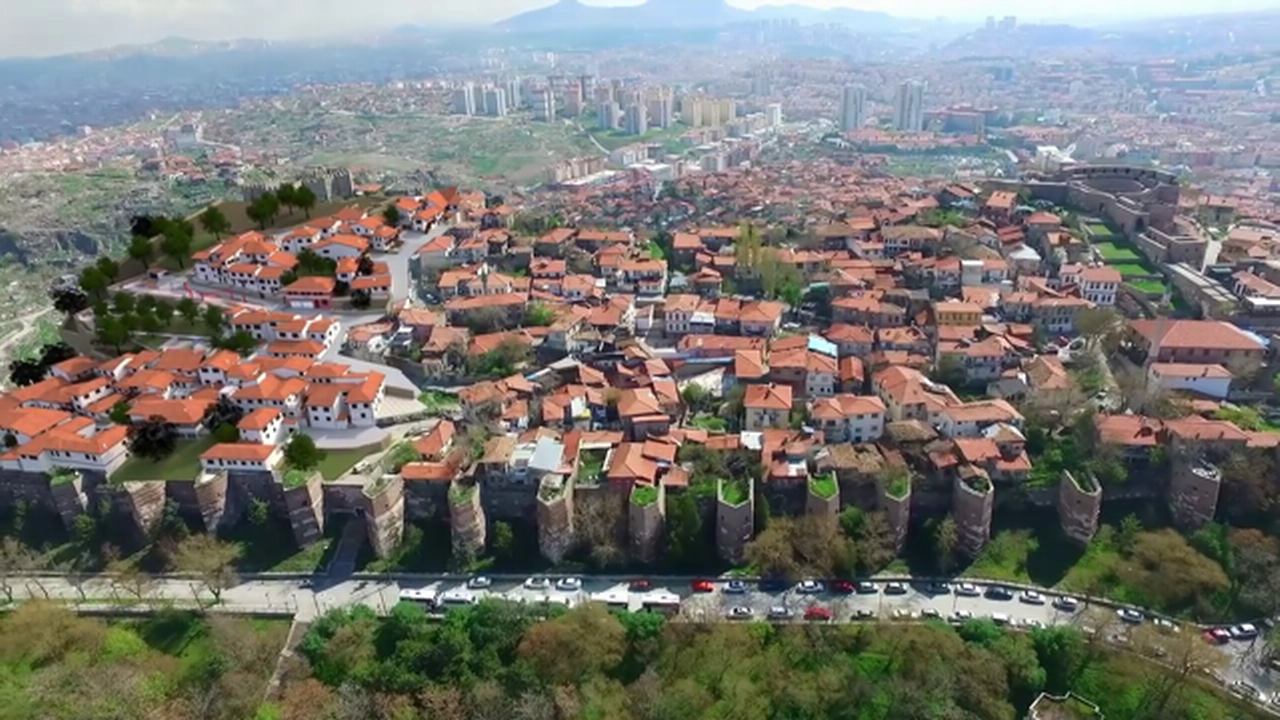 Ankara Kalesi 3. etap çalışmaları devam ediyor