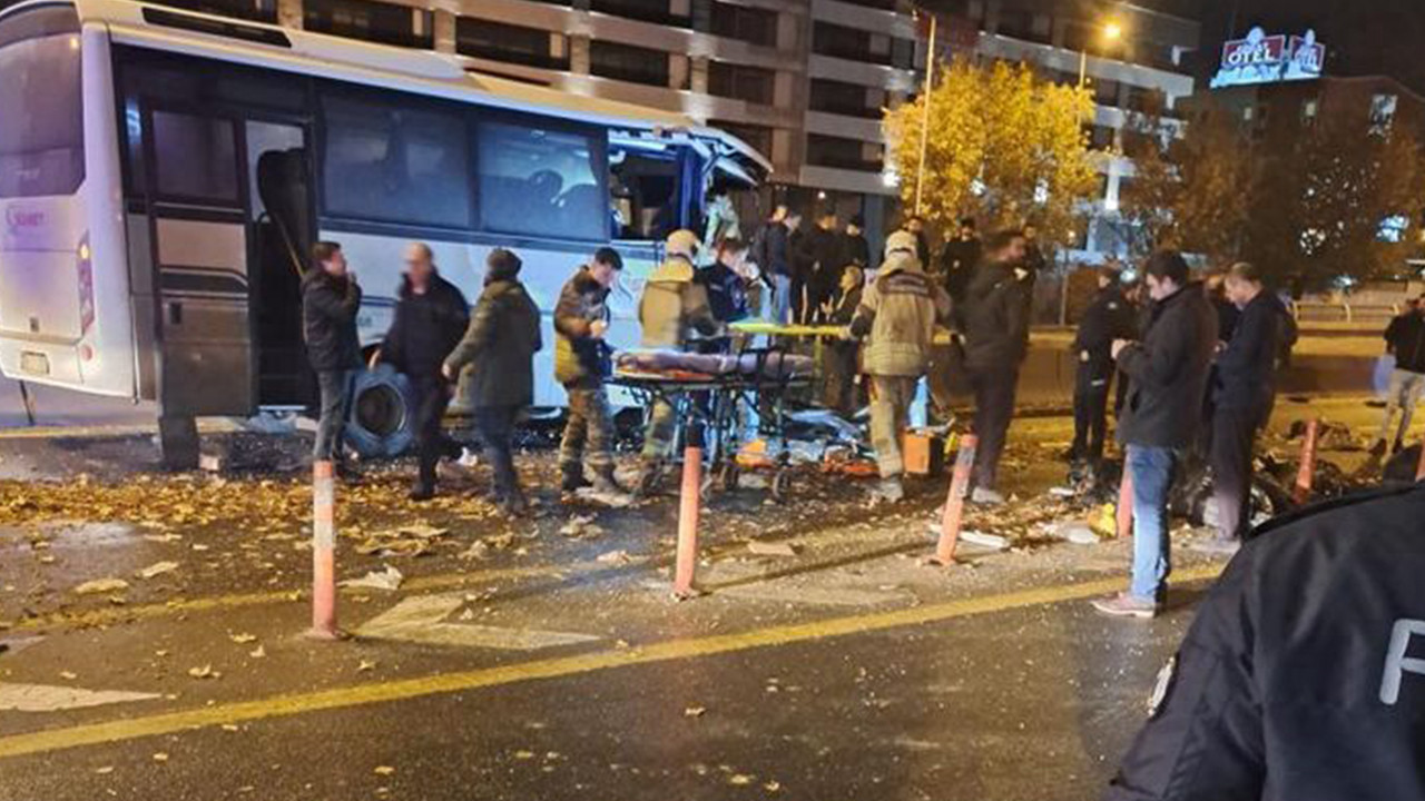 Alkollü sürücü kaza sonrası kalabalığın arasına daldı: Ölü ve yaralılar var