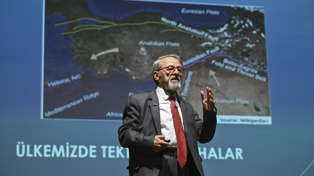 Prof. Dr. Naci Görür bu 4 fay hattını işaret etti: ''Uykularım kaçıyor!''