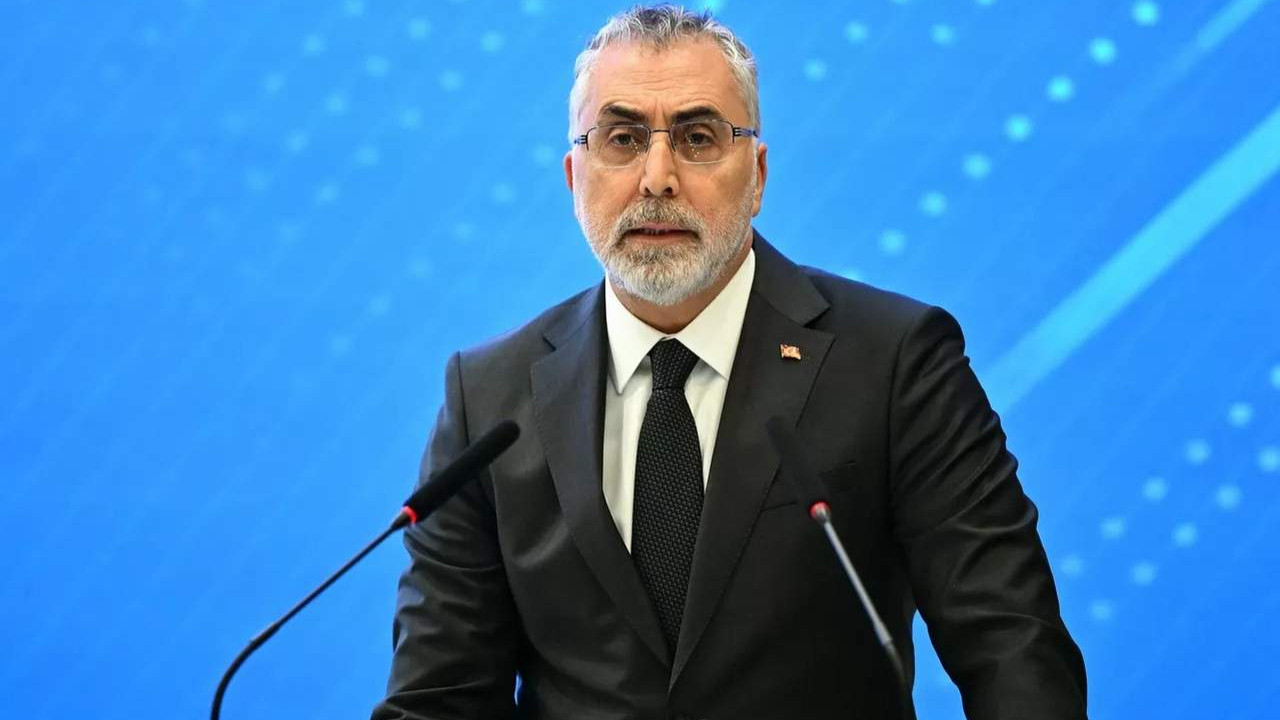 Bakan açıkladı: Deprem bölgesi için yeni karar