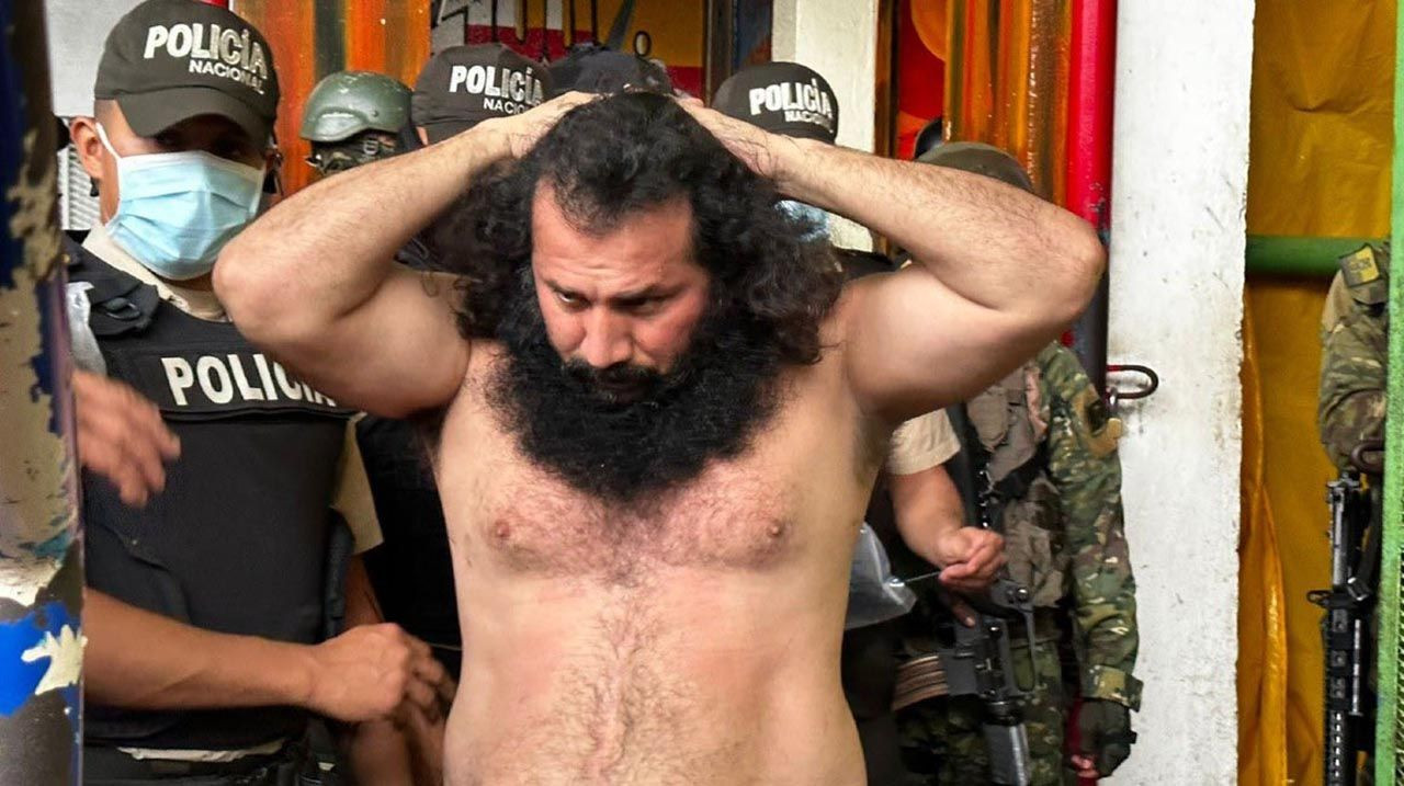 Ekvador'da büyük kaos: Çete üyeleri ülkeyi savaş alanına çevirdi