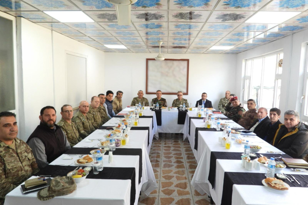 Milli Savunma Bakanlığı, Irak'ın kuzeyinde Iraklı yetkililer ile sınır güvenliği toplantısı gerçekleştirildiğini duyurdu.