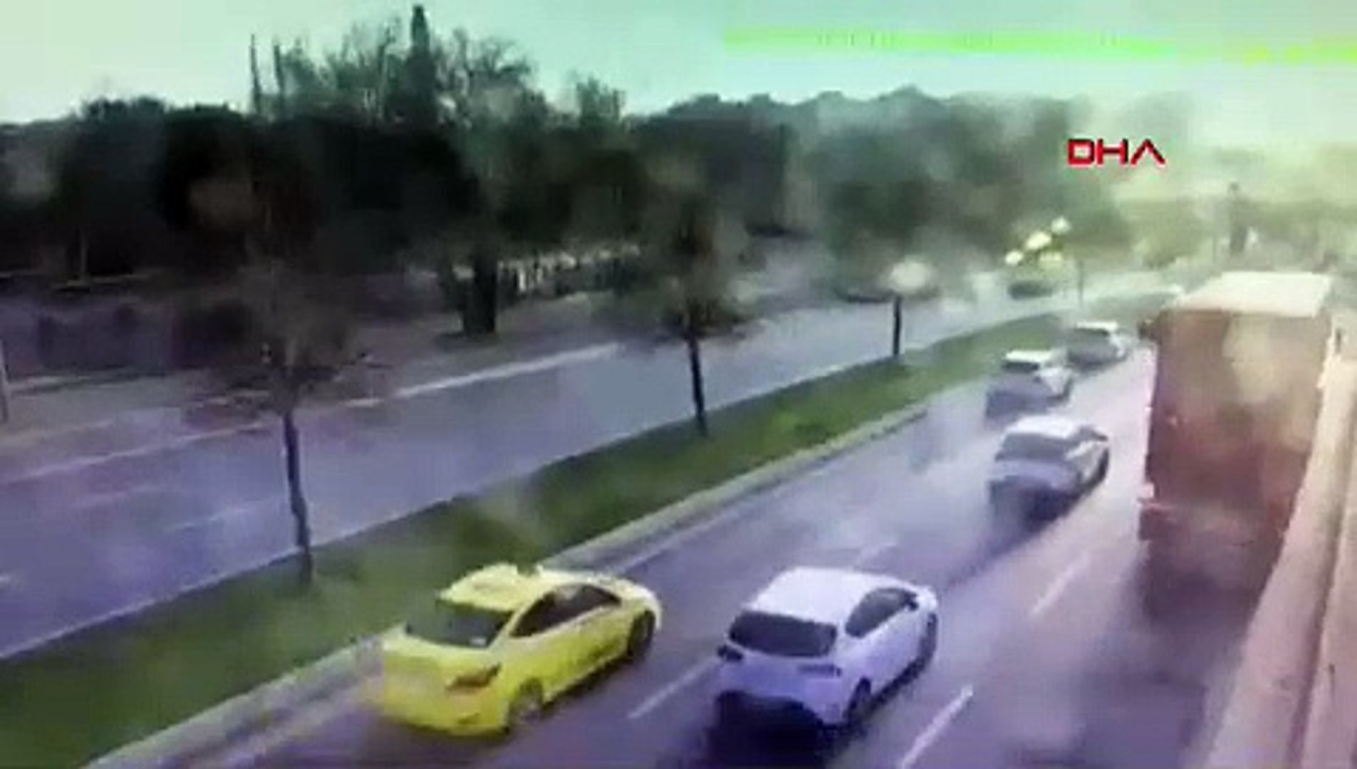 4 kişilik ailenin öldüğü kazanın görüntüleri ortaya çıktı