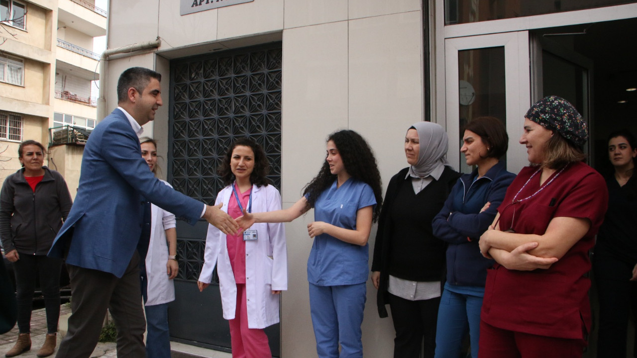 Başkan Gökhan Yüksel'den sağlık çalışanlarına ziyaret