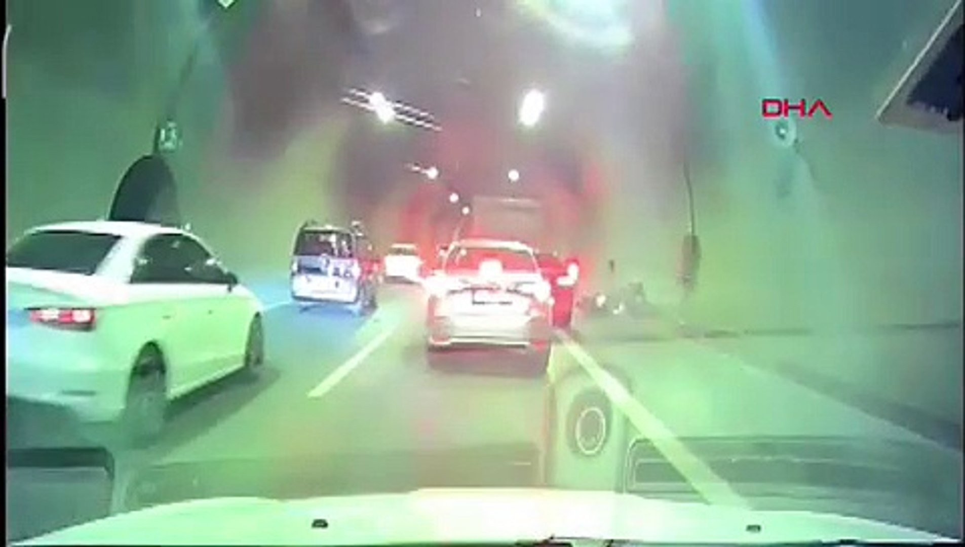 İstanbul'da tüneldeki feci motosiklet kazası kamerada