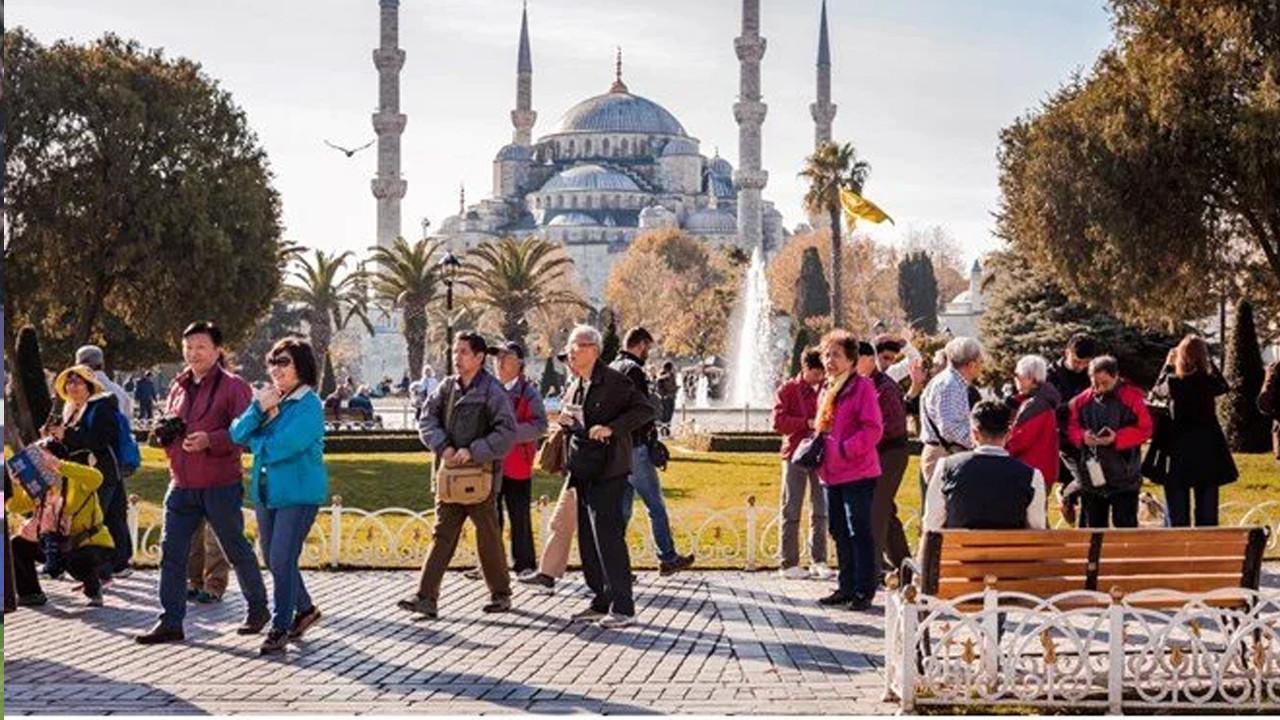 İstanbul'a 2 ayda 2,5 milyon turist