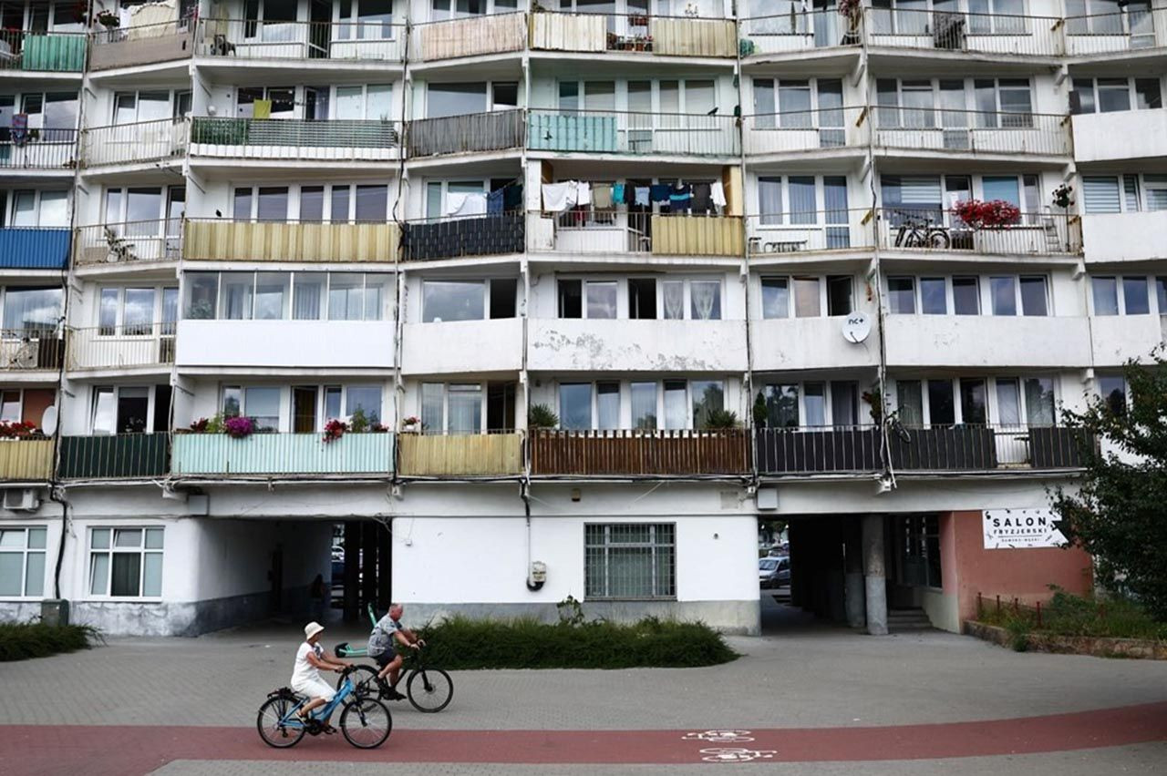 Çin Seddi gibi apartman: 800 metre uzunluğunda, 6 bin kişi yaşıyor