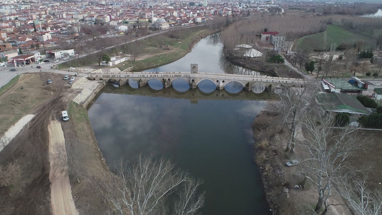 Edirne'de kuraklığa karşı Tunca Nehri'ne mini baraj kuruluyor