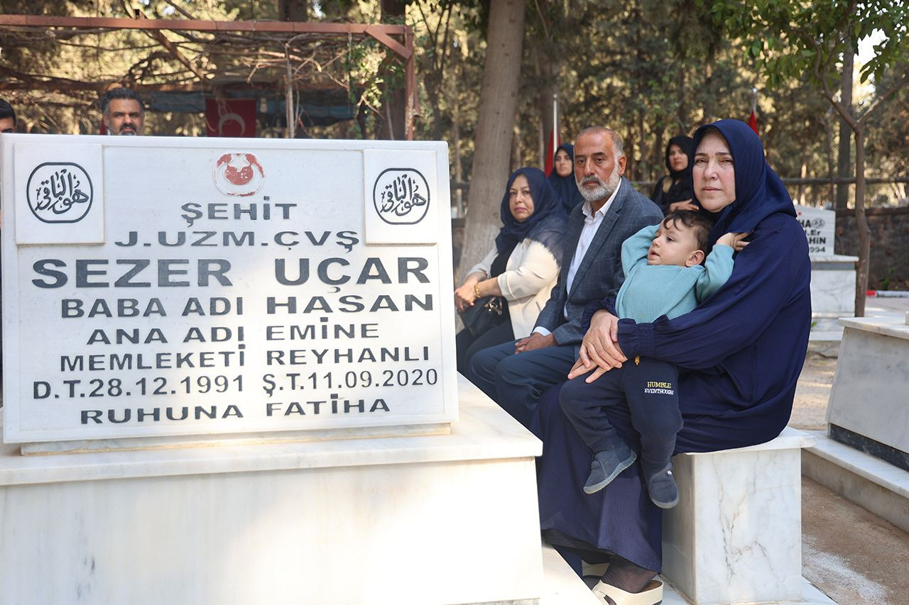Şehit ailesi, şehit annesinin gördüğü rüya sonrası harekete geçti Şehit ailesi, şehit annesinin gördüğü rüya sonrası harekete geçti