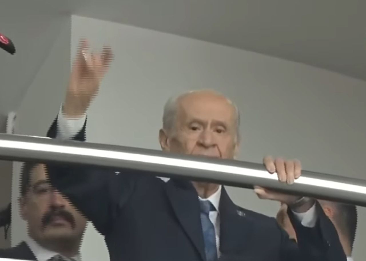İktidara yakın isimden dikkat çeken iddia: ''Bahçeli bir kez daha erken seçim isteyebilir''