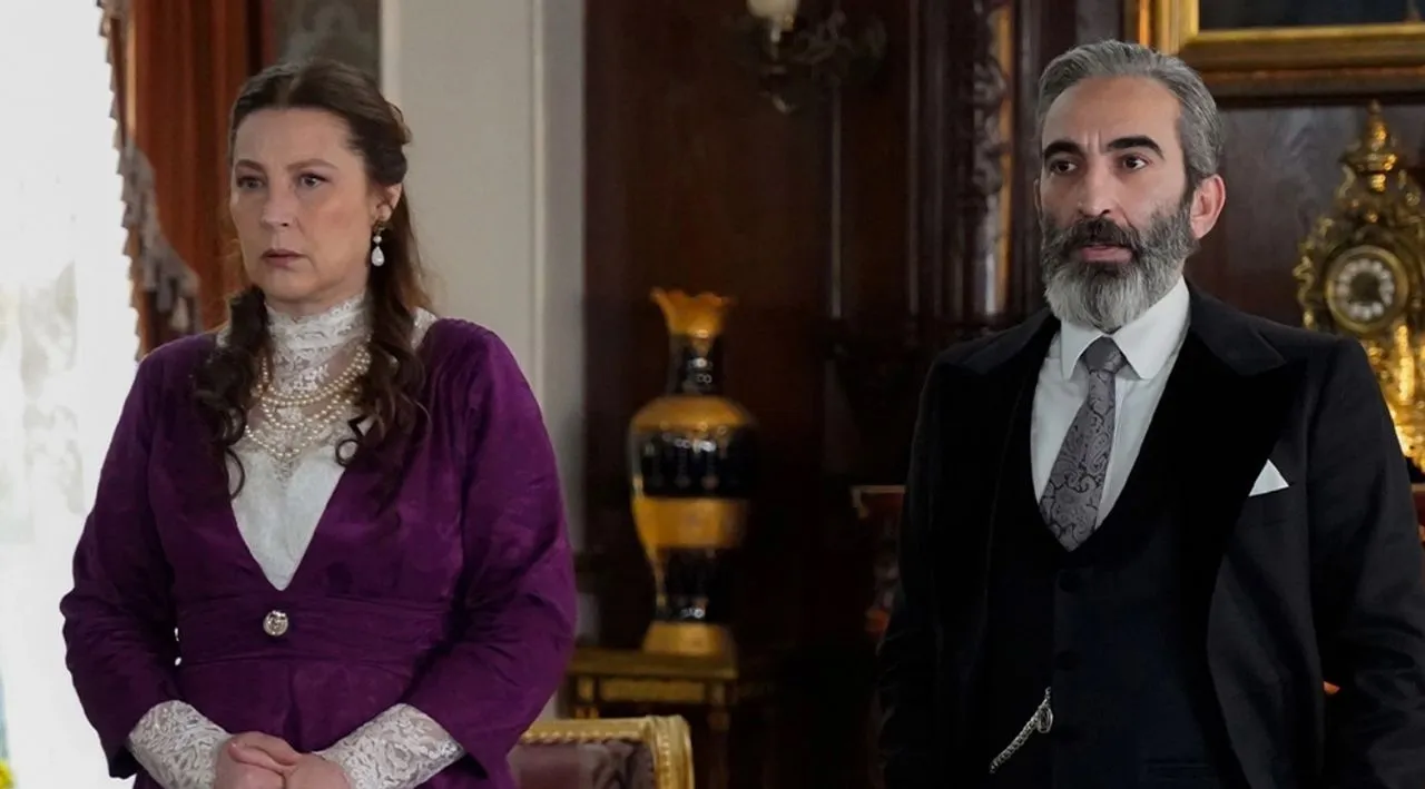 Başrol oyuncusu Şakir Paşa Ailesi: Mucizeler ve Skandallar'ın erken sezon final nedenini açıkladı
