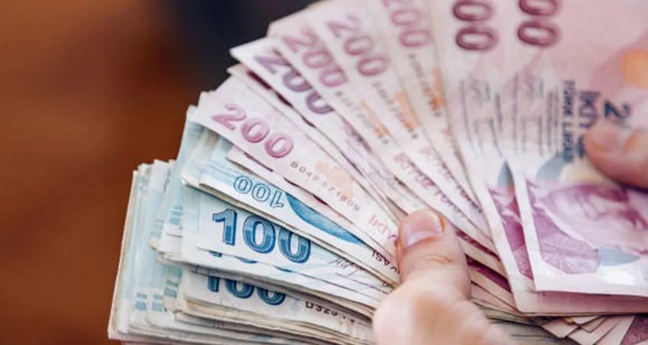 Enflasyon beklentisine göre emekli ve memurun alacağı zam belli oldu