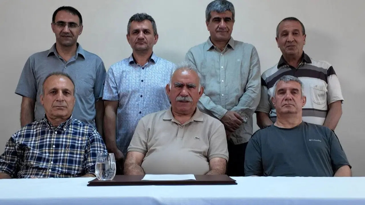 DEM heyeti bir kez daha bebek katilinin ayağına gidiyor