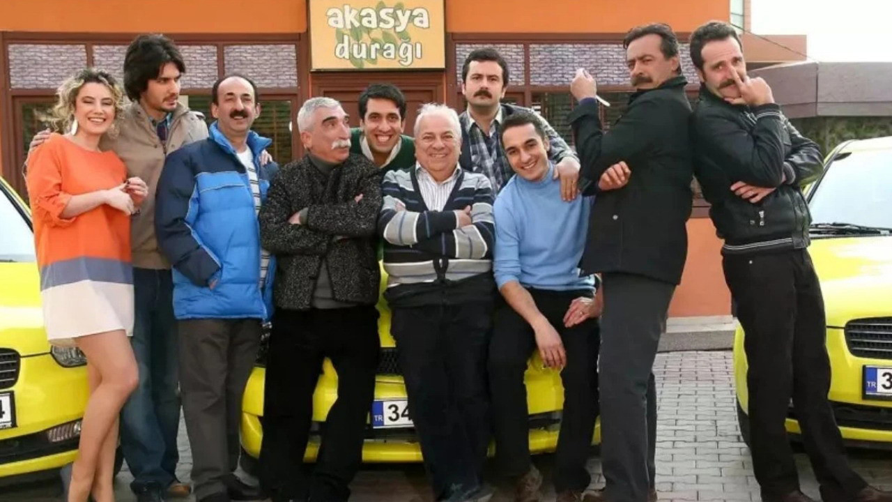 Ünlü oyuncudan yıllar sonra gelen ''Akasya Durağı'' itirafı: '''Hiç Sevmemiştim...''