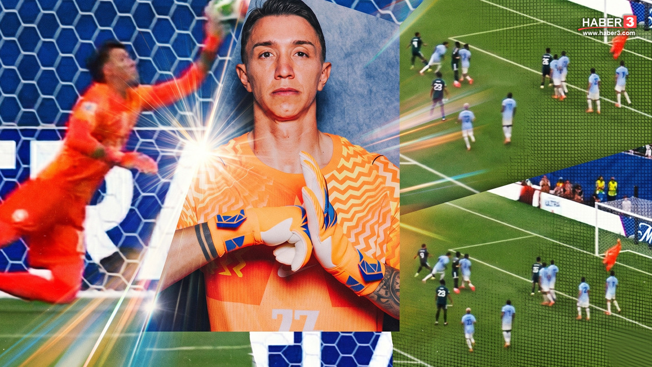 Fernando Muslera Dünya Kupası maçında Uruguay kalesini korurken