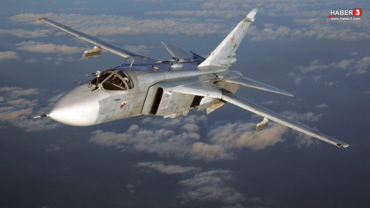 Ukrayna'da düşen Su-24M bombardıman uçağının enkazı