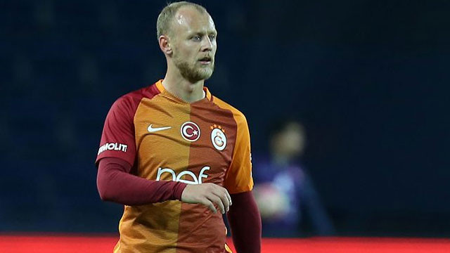 Ne oldu sana Semih Kaya ! Şaç baş yoldurdu...