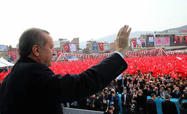 Cumhurbaşkanı Erdoğan'dan Batı'ya salvolar 