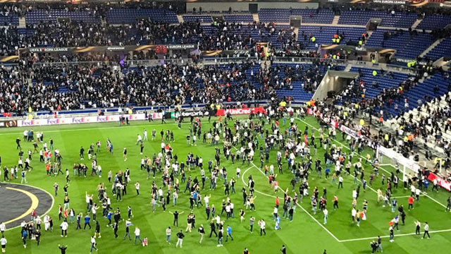 Lyon'dan şok başvuru ! Seyircisiz...