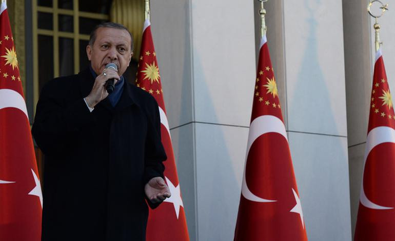 Erdoğan: ''Haddinizi bilin''