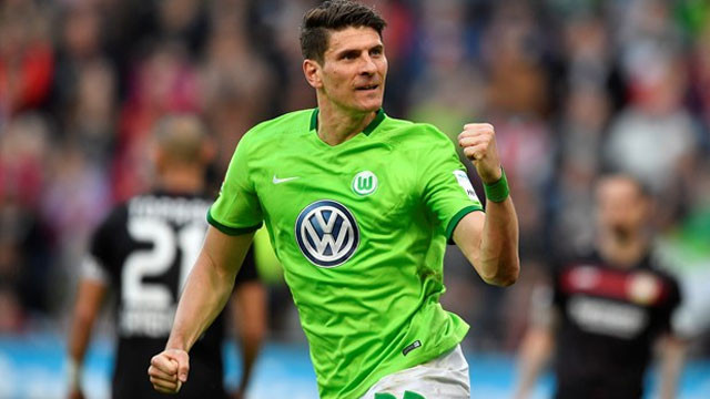 Gomez'den 7 dakikada 3 gol !