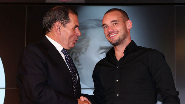 Dursun Özbek’ten Sneijder açıklaması