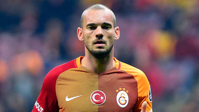 Galatasaray'da Sneijder kararı verildi !
