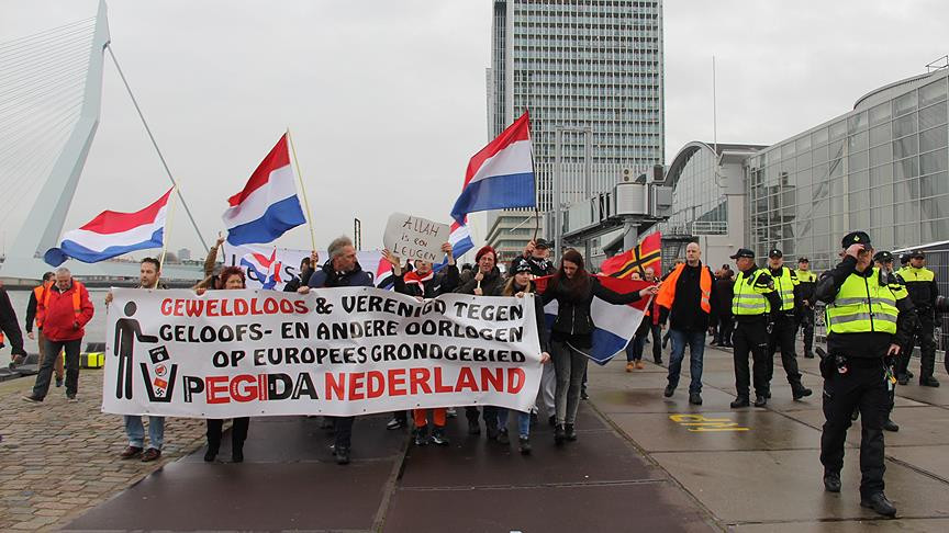 Hollanda'da ırkçılığın hortladığı tescillendi