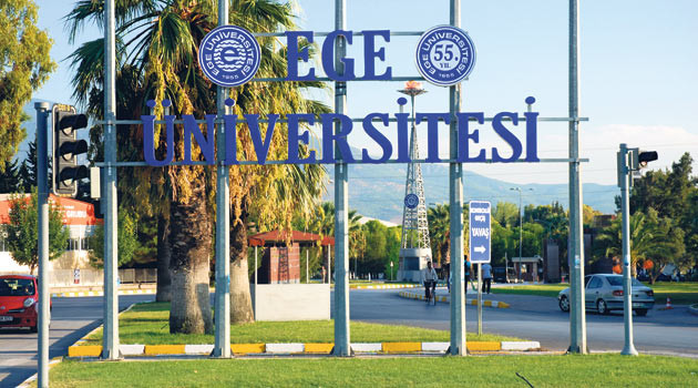 Ege Üniversitesi'nde ihraç depremi 