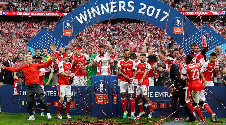 Arsenal Chelsea'yi devirdi sezonu kupayla kapattı